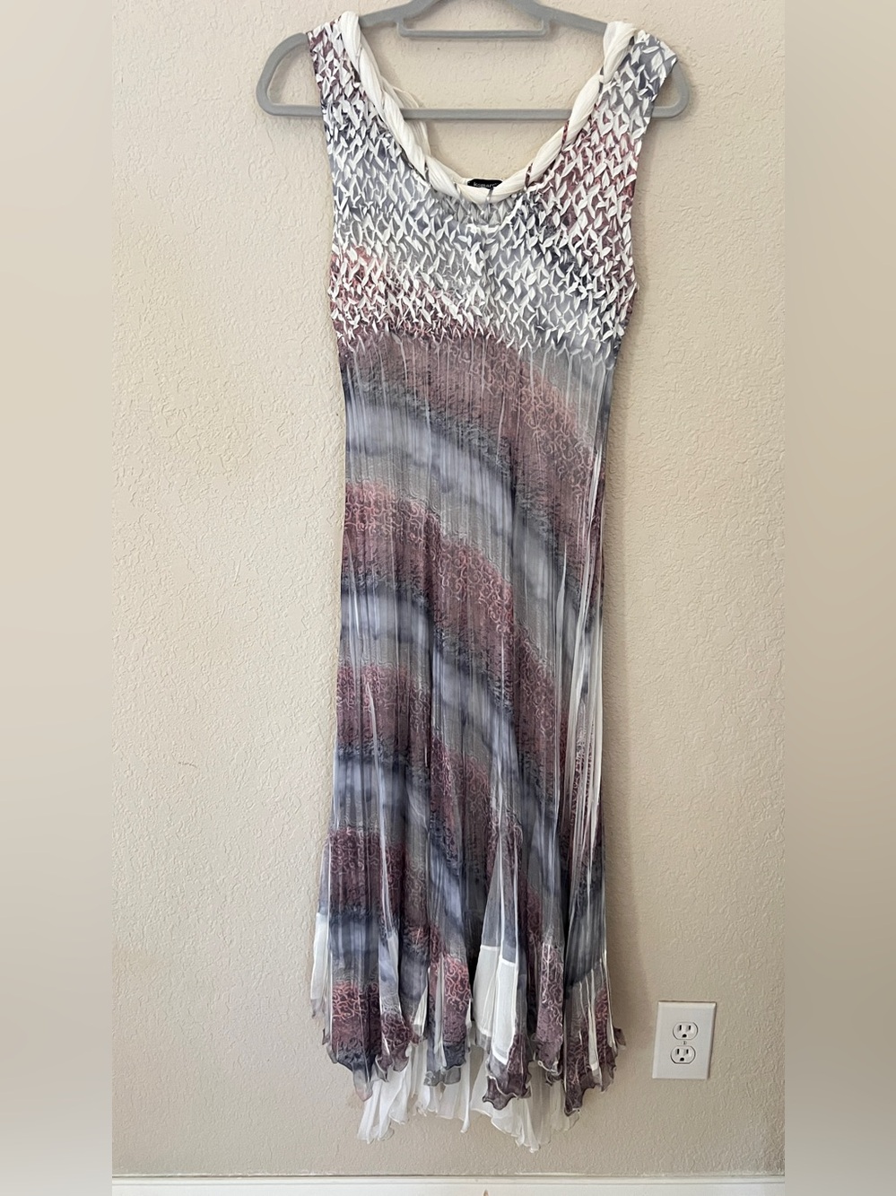 Komarov White, Gray, Mauve Multi-Pattern Sleeveless Maxi Dress